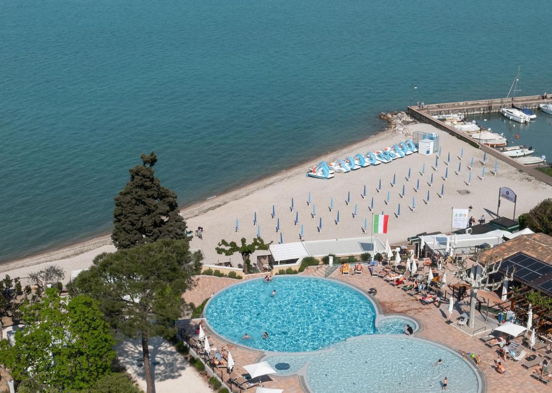 Camping Bergamini Hotel Peschiera del Garda Bagian luar foto