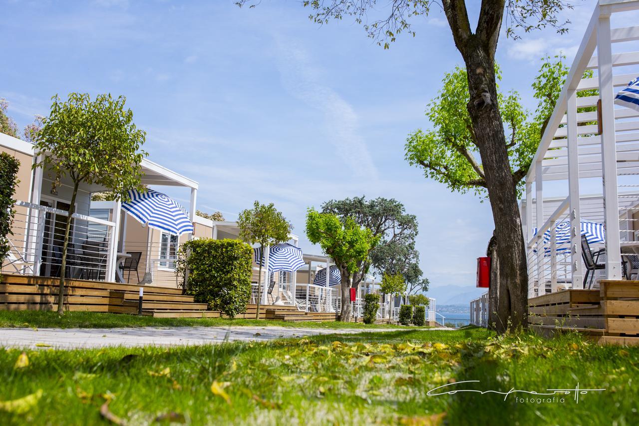 Camping Bergamini Peschiera del Garda Bagian luar foto